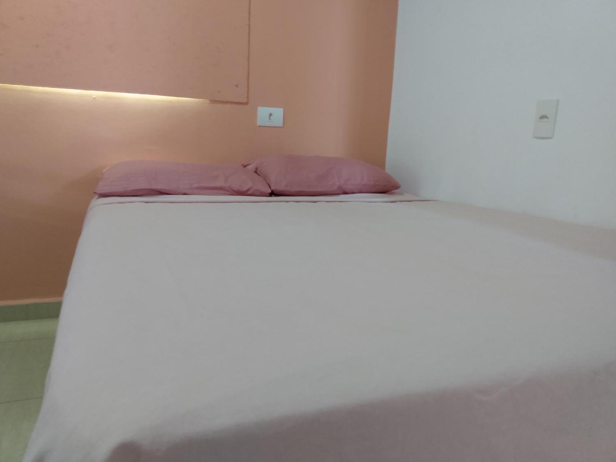 Chale No Condominio Verde Mar Na Praia Da Cocanha Caraguatatuba Ngoại thất bức ảnh